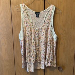 🌼 3/$25 Wet Seal Floral Tank Top